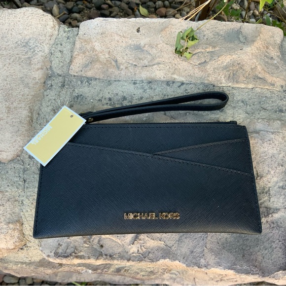 Michael Kors jet set med Saffiano leather Crossover Wristlet - Picture 6 of 10